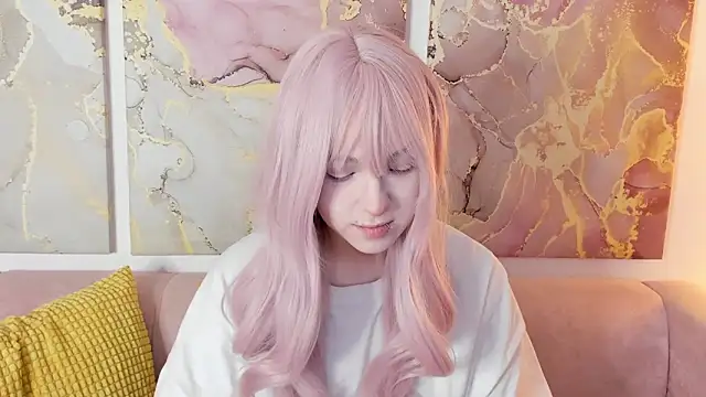 fiamoory online show from March 11, 2026, 1:32 am