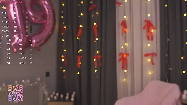 Snapshot of FlairEdgin chatting on January 7, 2026, 7:41 pm FlairEdgin online show from January 7, 2026, 7:41 pm