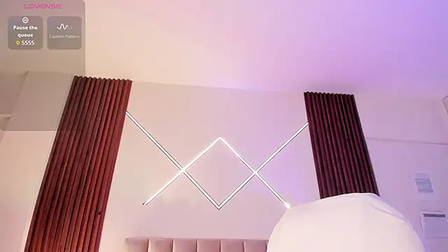 Snapshot of alisson_sanders chatting on November 4, 2025, 1:04 pm alisson sanders online show from November 4, 2025, 1:04 pm