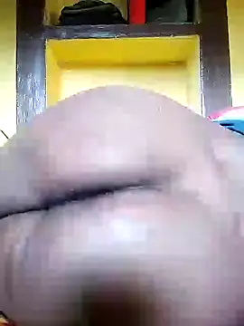 Snapshot of love_to_do_69 chatting on December 12, 2024, 9:40 am love to do 69 online show from December 12, 2024, 9:40 am
