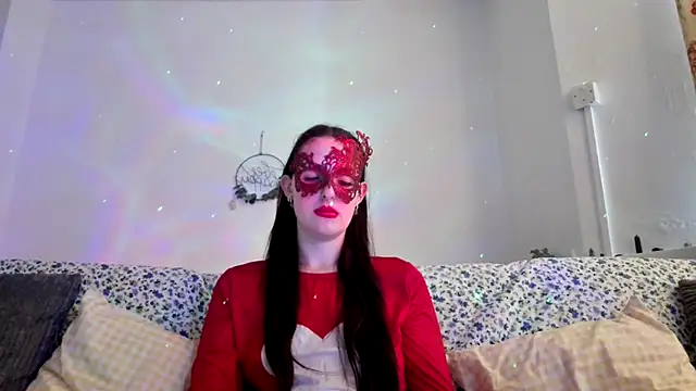 Snapshot of LexiSnowUK chatting on December 3, 2025, 10:25 am LexiSnowUK online show from December 3, 2025, 10:25 am