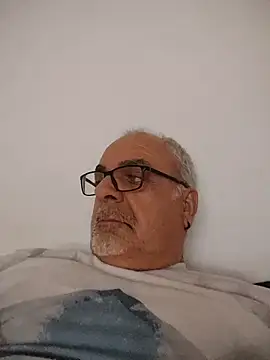 Snapshot of Satiro_Sevilla chatting on June 3, 2026, 10:36 pm Satiro Sevilla online show from June 3, 2026, 10:36 pm