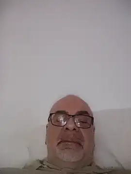 Satiro Sevilla online show from February 15, 2026, 11:25 pm