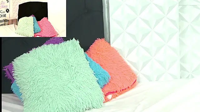 Snapshot of moan_sex2 chatting on October 22, 2025, 4:39 pm moan sex2 online show from October 22, 2025, 4:39 pm