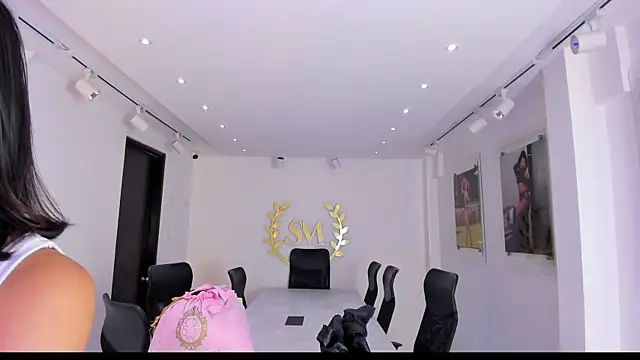 Snapshot of NairobiLee chatting on September 17, 2025, 11:23 am NairobiLee online show from September 17, 2025, 11:23 am