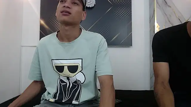 Snapshot of JordanAndAndrew chatting on January 7, 2026, 8:14 pm JordanAndAndrew online show from January 7, 2026, 8:14 pm