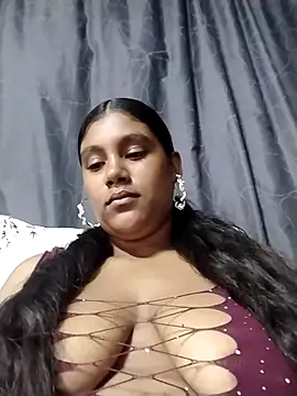 Lilmisskay18 online show from April 8, 2026, 1:12 pm