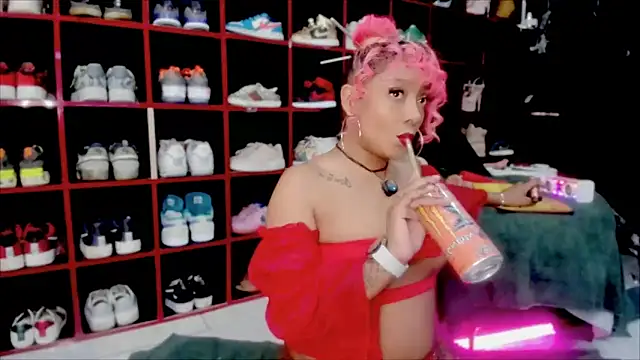 Indianbrownie online show from February 8, 2026, 9:56 pm