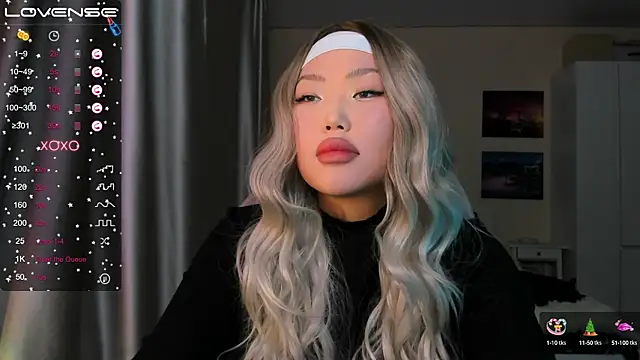 Snapshot of uko_sa chatting on December 20, 2024, 12:49 pm uko sa online show from December 20, 2024, 12:49 pm