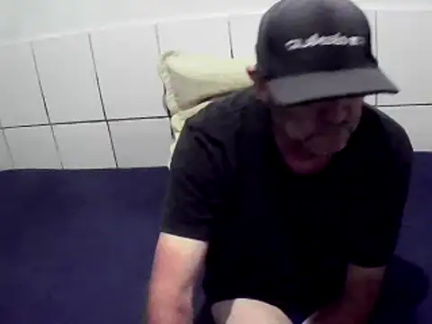 pierdona online show from March 14, 2026, 8:04 pm