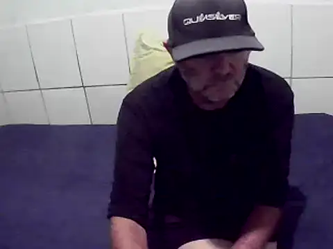 pierdona online show from March 31, 2026, 9:06 pm