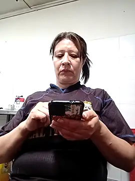 carolina linarez69 online show from May 15, 2026, 11:36 pm