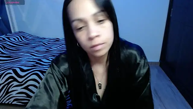 Snapshot of Amber_Lovely chatting on September 25, 2025, 12:27 am Amber Lovely online show from September 25, 2025, 12:27 am