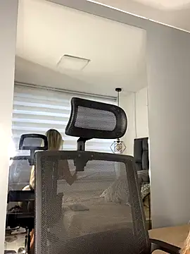 Anna quinn online show from September 9, 2025, 9:57 pm