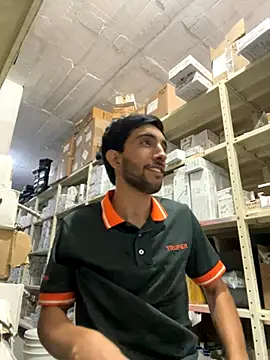 Snapshot of eviltwinyoung chatting on October 15, 2025, 10:51 pm eviltwinyoung online show from October 15, 2025, 10:51 pm