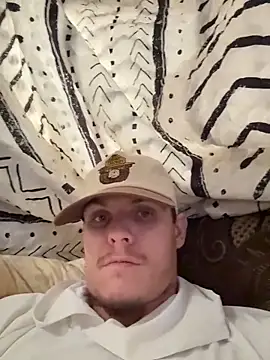 Snapshot of devinshd chatting on November 17, 2025, 6:56 pm devinshd online show from November 17, 2025, 6:56 pm