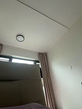 yuanduo-baby online show from April 15, 2026, 6:41 am