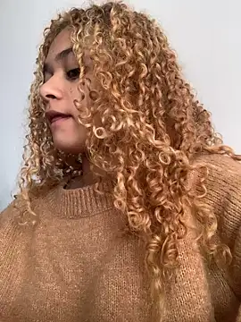 gaby jin online show from December 4, 2024, 11:57 am