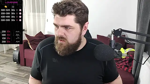 Snapshot of KingMarti chatting on January 9, 2025, 2:22 am KingMarti online show from January 9, 2025, 2:22 am