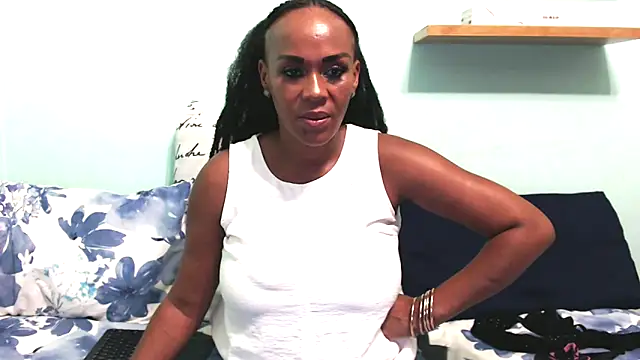 Snapshot of MistressShirleyx chatting on March 12, 2025, 3:29 pm MistressShirleyx online show from March 12, 2025, 3:29 pm