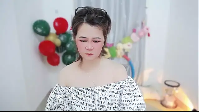 Snapshot of Fan_ting chatting on February 3, 2026, 6:22 am Fan ting online show from February 3, 2026, 6:22 am