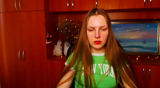 Snapshot of _AlMamiyy_ chatting on February 27, 2025, 2:00 pm  AlMamiyy  online show from February 27, 2025, 2:00 pm