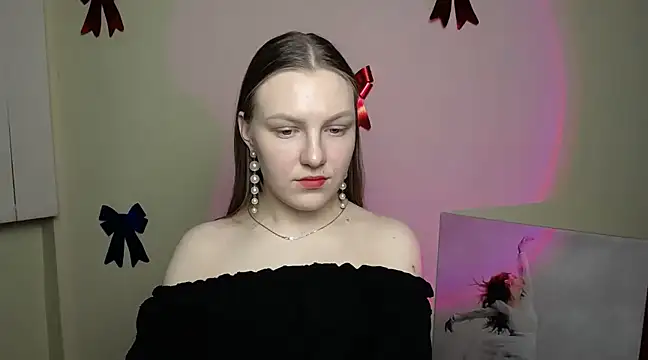 Snapshot of _AlMamiyy_ chatting on February 10, 2025, 12:19 am  AlMamiyy  online show from February 10, 2025, 12:19 am