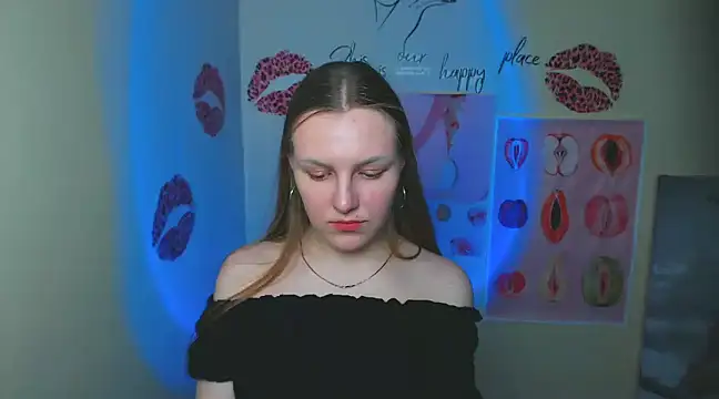 Snapshot of _AlMamiyy_ chatting on February 13, 2025, 8:03 pm  AlMamiyy  online show from February 13, 2025, 8:03 pm