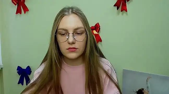 Snapshot of _AlMamiyy_ chatting on March 19, 2025, 10:44 am  AlMamiyy  online show from March 19, 2025, 10:44 am
