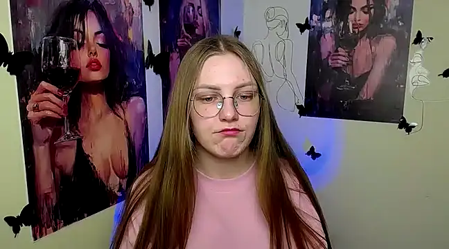 Snapshot of _AlMamiyy_ chatting on March 22, 2025, 10:49 am  AlMamiyy  online show from March 22, 2025, 10:49 am
