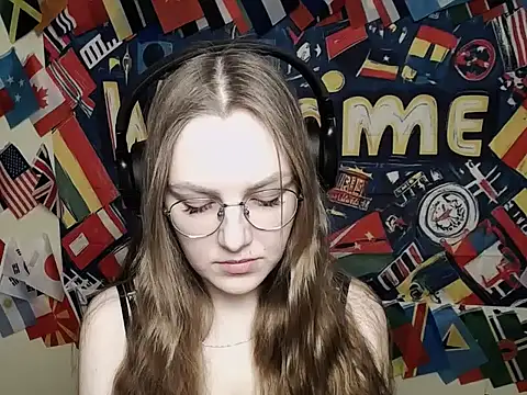 Snapshot of _AlMamiyy_ chatting on November 24, 2025, 1:11 pm AlMamiyy online show from November 24, 2025, 1:11 pm