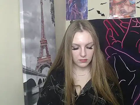 Snapshot of _AlMamiyy_ chatting on September 11, 2025, 12:49 pm  AlMamiyy  online show from September 11, 2025, 12:49 pm