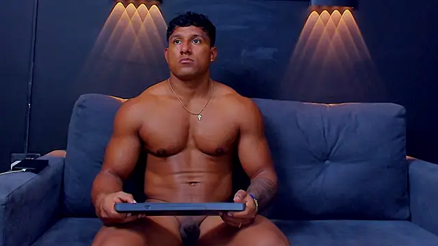 Snapshot of CallumMuscle chatting on March 2, 2025, 6:59 am CallumMuscle online show from March 2, 2025, 6:59 am