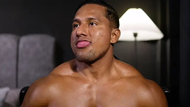 Snapshot of CallumMuscle chatting on November 28, 2025, 6:41 pm CallumMuscle online show from November 28, 2025, 6:41 pm