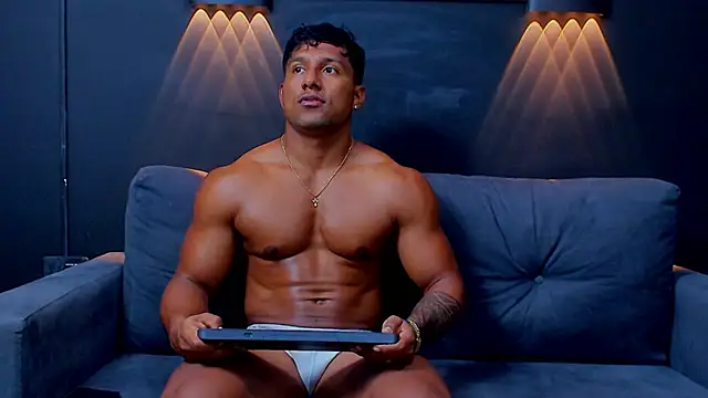 Snapshot of CallumMuscle chatting on March 4, 2025, 2:32 pm CallumMuscle online show from March 4, 2025, 2:32 pm