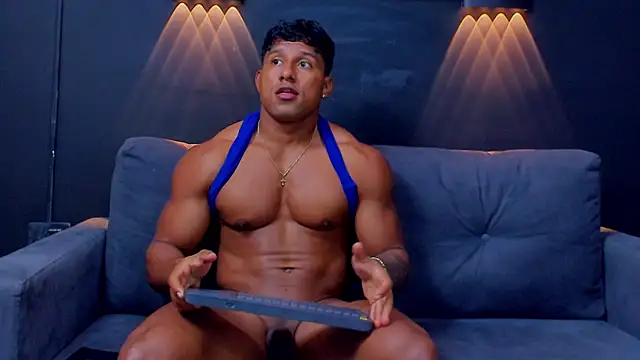 Snapshot of CallumMuscle chatting on March 2, 2025, 10:05 am CallumMuscle online show from March 2, 2025, 10:05 am