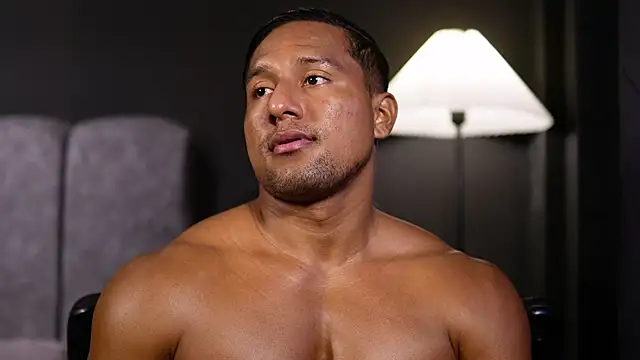 Snapshot of CallumMuscle chatting on November 29, 2025, 1:55 pm CallumMuscle online show from November 29, 2025, 1:55 pm