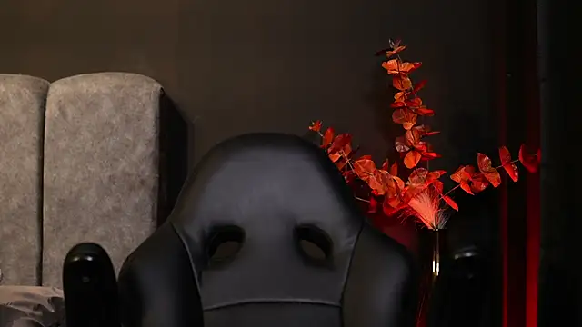 Snapshot of CallumMuscle chatting on November 14, 2025, 12:47 am CallumMuscle online show from November 14, 2025, 12:47 am