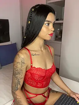 Snapshot of mia_world_ chatting on January 13, 2025, 11:49 pm mia world  online show from January 13, 2025, 11:49 pm