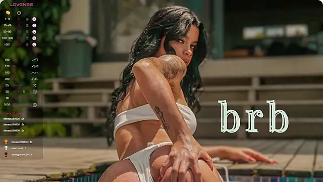 Snapshot of mia_world_ chatting on February 10, 2025, 5:36 am mia world  online show from February 10, 2025, 5:36 am