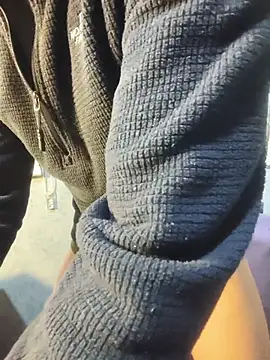 Snapshot of nextdoorneighbor chatting on November 18, 2025, 1:21 am nextdoorneighbor online show from November 18, 2025, 1:21 am