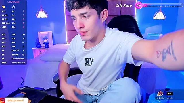 AlejooTwink online show from February 13, 2026, 1:05 am