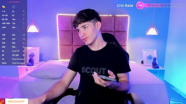 AlejooTwink online show from February 20, 2026, 8:33 pm