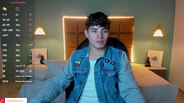 Snapshot of AlejooTwink chatting on September 22, 2025, 8:37 pm AlejooTwink online show from September 22, 2025, 8:37 pm