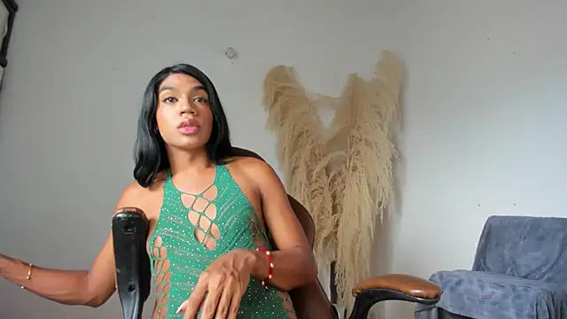 Snapshot of Sharicklovee chatting on May 14, 2026, 7:55 pm Sharicklovee online show from May 14, 2026, 7:55 pm