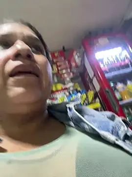 Snapshot of siri_duque chatting on July 12, 2026, 3:40 am siri duque online show from July 12, 2026, 3:40 am