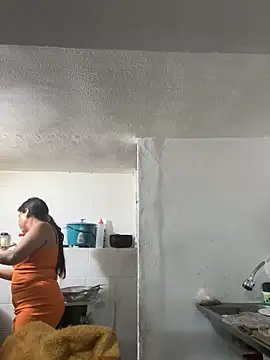 siri duque online show from October 25, 2025, 11:09 am