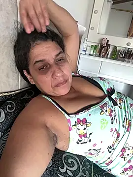 Snapshot of siri_duque chatting on July 20, 2026, 4:53 pm siri duque online show from July 20, 2026, 4:53 pm