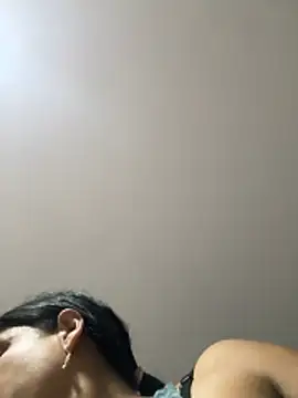 siri duque online show from December 17, 2025, 12:37 am