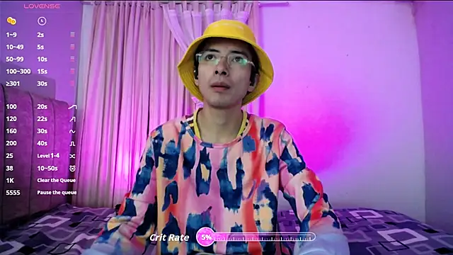 Yellowpokemon23 online show from April 22, 2026, 4:36 pm